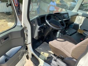 Toyota Coaster 2.7L (23 Asientos) Usada en Excelentes Condiciones - Product Image 3