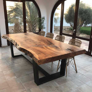 Table à manger carrée moderne en bois massif faite à la main, pieds en métal, écologique, stable, 6 places, assemblée, marque KALATRI - Product Image 2