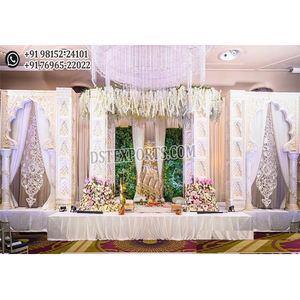 Moderno Mandap Jharonkha Blanco para Bodas, Mandap de Fibra para Bodas Indias Fusion, Glamoroso Mandap Rajwada para Ceremonia de Boda Hindú en Canadá - Product Image 1