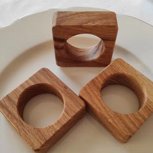 Ronds de serviette, ronds de serviette en rotin, ronds de serviette en osier, décor de table - Product Image 1