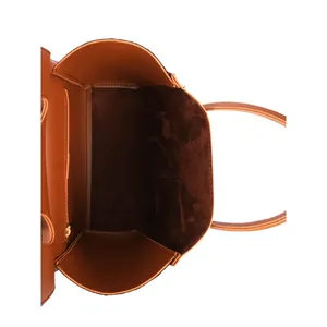Sac bandoulière trapèze marron pour femme - Product Image 3