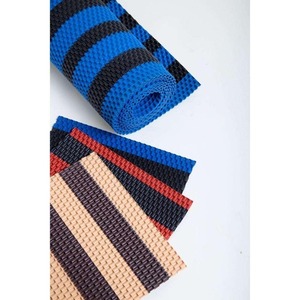 Alfombrillas personalizables más vendidas con mecanismo de enclavamiento para suelos de gimnasio y almacenes disponibles para precio de exportación - Product Image 1