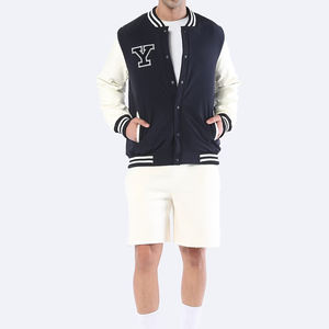 Veste universitaire classique pour homme avec tissu en mélange de laine, manches contrastées et détails brodés pour un style athlétique intemporel - Product Image 2