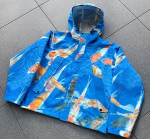 Chaqueta Impermeable con Capucha para Hombre, con Estampado de Peces Koi, Cortavientos Informal para Exteriores, Cierre de Cremallera, para Primavera - Product Image 1
