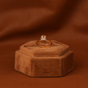 Anillo fino Certificado de oro amarillo de 18 quilates, estilo clásico, corte ovalado, Diamante cultivado en laboratorio, compromiso, retrato certificado IGI, solitario - Product Image 4