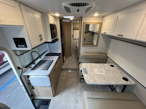 Nouvelles caravanes de voyage T-h-o-r F-r-e-e-d-o-m E-l-i-t-e 22H-Z-C 2026 pour l'extérieur, maisons mobiles et camping-cars - Product Image 2