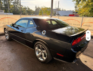 Dodge Challenger R/T RWD 2009 Usado Recientemente, Volante a la Izquierda, Emisión Euro IV, 50001-75000 Millas, 150-200 CV, Origen Estadounidense, 5 Plazas - Product Image 4