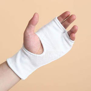 Guantes de Entrenamiento de Karate, Ligeros, de Algodón, Diseño Resistente para Práctica de Golpes y Entrenamiento de Habilidades - Product Image 5