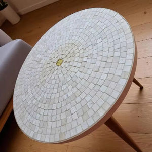 Table d'appoint en mosaïque éblouissante: Art irisé-Table basse bleue-Table d'appoint-Décor de salon-Cadeau - Product Image 1