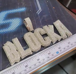 Personalizado VVS diamante gran nombre encanto collar de moda colgante personalizado cadena cubana oro perla joyería collar hombres compromiso - Product Image 6