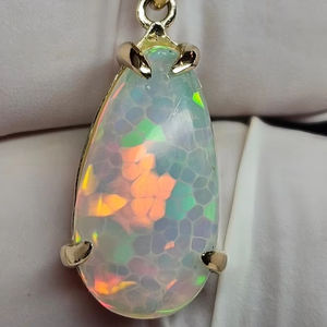 Grand collier en opale plaqué or 14 carats naturellement beau collier en cristal pendentif en or opale bijoux en argent sterling 925 - Product Image 1