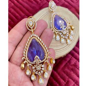 ต่างหูดีไซน์เนอร์คุณภาพเยี่ยม ชุบทอง ประดับด้วยมอสซาไนต์ สำหรับผู้หญิงและเด็กผู้หญิง เหมาะสำหรับงานปาร์ตี้และชุดประจำชาติ - Product Image 1