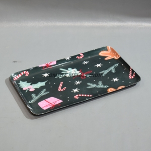 Bandeja decorativa artesanal que muestra iconos navideños juguetones perfectos para agregar alegría a sus reuniones navideñas - Product Image 2