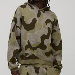 Logo tricoté personnalisé en gros à la mode pour hommes survêtement Streetwear survêtements très exigeants pour l'hiver ensembles personnalisés respirants - Product Image 3