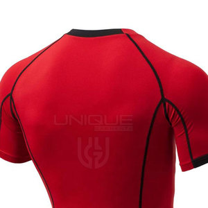 Color sólido Rash Guard Logotipo personalizado Manga corta Rash Guard Nuevo estilo Rash Guard para venta en línea - Product Image 6