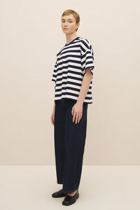 เสื้อยืดไหล่ตกไซส์ใหญ่พิเศษสำหรับผู้หญิงเสื้อผ้าคอตตอนทรงหลวมแห้งเร็วกันรอยยับสั่งพิมพ์โลโก้ได้ตาม100% - Product Image 5