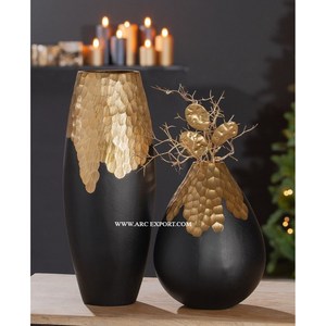 Vente chaude Vase à fleurs en métal au design moderne avec une finition unique et un nouveau style pour la maison et le jardin Fourniture de décoration de mariage - Product Image 5