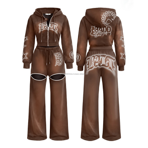 Conjunto de chándal de invierno para mujer con sudadera corta con cremallera y parches de logo, venta al por mayor - Product Image 4