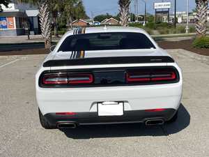 Vehículo Usado en Buen Estado, Dodge Challenger R/T 2023, Gasolina, en Venta - Product Image 5