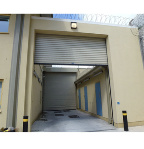 Persiana enrollable Doors3 Puerta de movimiento rápido de alta calidad Opciones de color de puerta de PVC Diferentes tamaños disponibles - Product Image 1