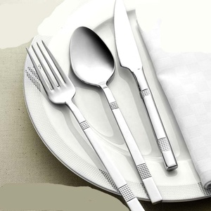Juego de Cubiertos de Acero Inoxidable con Diseño de Mango Trenzado Único, Cubertería Moderna de Alta Calidad para Restaurante, Boda, Hogar, Hotel - Product Image 5