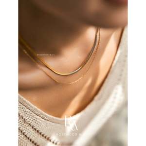 Collana Geometrica a Spina di Pesce da 2mm, Antiossidante, Impermeabile, Placcata Oro, Doppia Catena Sottile, Regalo - Product Image 5