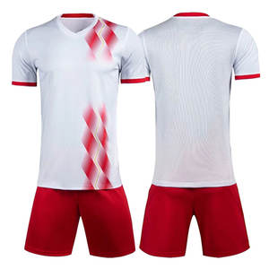 2025 nueva llegada uniformes de fútbol más vendidos con su logotipo de marca 100% poliéster proveedor de uniformes de fútbol personalizados en Pakistán - Product Image 3