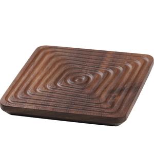 Lot de 4 sous-verres à thé en bois écologiques et personnalisables de forme carrée pour la maison Tailles et couleurs assorties - Product Image 1