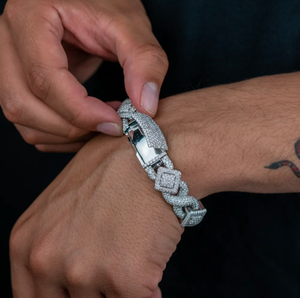 Infinity Link Asscher Moissanite Diamant Clouté 10k Or Jaune Carré Bracelets pour Unisexe Hip Hop Déclaration de Mode - Product Image 5