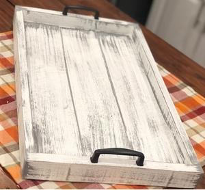 Bandeja de servicio de madera duradera con forma clásica y uso funcional hecho para servicio de restaurante o entretenimiento casual en el hogar - Product Image 3