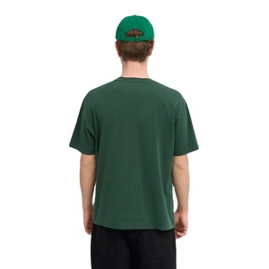 เสื้อยืดผู้ชายทรงปกติ ดีไซน์ทันสมัย ผ้าฝ้าย 190 GSM นุ่ม ระบายอากาศได้ดี สไตล์ลำลอง สตรีทแวร์ รับผลิตตามแบบ OEM แบรนด์ส่วนตัว โรงงาน ผู้ผลิต - Product Image 5