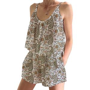 Conjunto de Pijama de Shorts Estampados a Mano 100% Algodón, Primavera/Verano, Floral, Ajustado, con Tirantes, Sin Mangas - Product Image 1