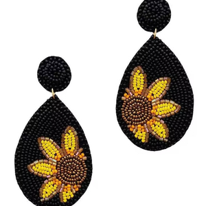 Pendientes de tuerca con cuentas de semillas negras y amarillas a la moda Diseño de flor y lágrima personalizable de la India - Product Image 1