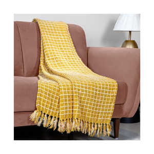 Manta de Sofá de Chenilla Premium Marrón de Moda, 60x80 Pulgadas, Sensación de Felpa, Comercio Justo de la India, para Compradores que Buscan un Producto de Alta Gama para el Invierno - Product Image 6