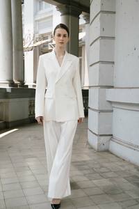 Blazer Lyra al mejor precio para mujer, ropa de alta calidad, nueva tendencia, estilo minimalista, alta moda, hecho en Vietnam, servicios ODM - Product Image 5