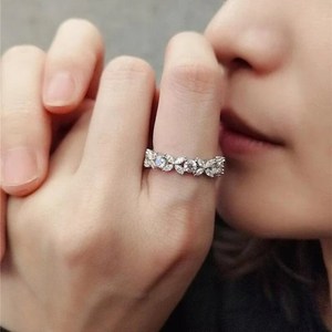 Anillo de Boda con Diamantes Cultivados en Laboratorio, Corte Marquesa Floral, Eternidad Completa, Oro Blanco de 14k, Regalos de Aniversario para Mujer, E/VS - Product Image 4