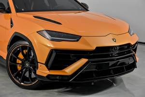 Lamborghini Urus S 2023 - Product Image 4
