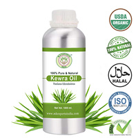Huile essentielle authentique de Kewra indien pour cosmétiques, formulations de soins personnels, applications d'arômes alimentaires