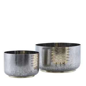 Cuenco de Servir Plateado Vintage, Diseño Clásico Elegante, Vajilla Metálica Premium, Plato Decorativo para Servir Alimentos, para Cenas y Eventos - Product Image 4