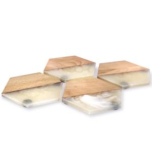 Sous-verres en bois enduits de résine fonctionnelle à haute demande Mélange de style et de praticité Co9aster disponible à la vente - Product Image 4