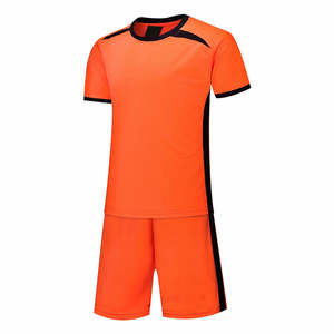 Conjunto de Camiseta y Pantalones Cortos de Fútbol Sublimados Personalizados Premium 2025, Uniforme de Entrenamiento para Adultos, Servicio OEM, Suministro 100% Poliéster de Secado Rápido - Product Image 5