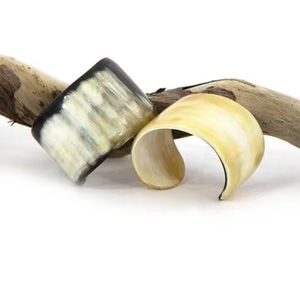 ทำจากกุญแจมือรูปเขาควายธรรมชาติกำไลและกำไลที่ทำจากฮอร์นควายแท้มีให้เลือกหลายแบบ - Product Image 1