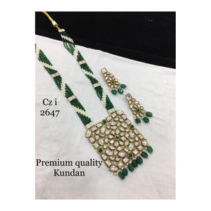 Magnifique collier Kundan Mosenite avec boucles d'oreilles Bijou parfait pour les mariages, réceptions et célébrations spéciales - Product Image 1