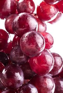 Suministro fresco de uvas rojas sin semillas orgánicas para supermercados y distribuidores - Product Image 6
