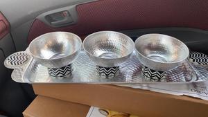 Ensemble de 3 plateaux de service en aluminium au design attrayant pour la vaisselle, argenterie, ensemble de plateaux de service modernes en acier inoxydable - Product Image 3
