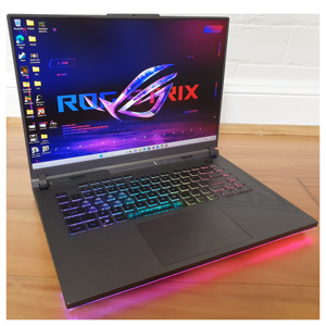 แล็ปท็อปสำหรับเล่นเกม ASUS Strix G16วัสดุบริการ OEM ราคาถูก