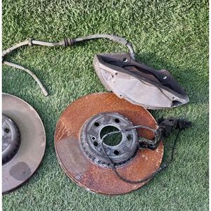 Kit Pinza Freno Anteriore e Disco per Mercedes Serie GLC (W253) OM 651.921 Diesel 2200 (15>) - Product Image 2