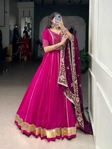 Precioso algodón de aspecto con encaje Touch Lehenga Choli Fabricante y proveedor de Surat a precio barato - Product Image 4