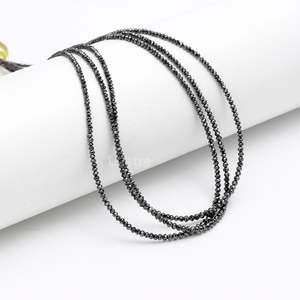 Perles de diamant noir naturel AAA+ 100% 2,6 3,5 mm Diamants scintillants en vrac pour cadeau de Noël et d'Halloween - Product Image 1