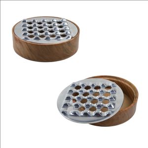 Cendrier de forme ronde en métal avec base en bois pour la maison hôtels restaurants nouvelle arrivée disponible ici - Product Image 1